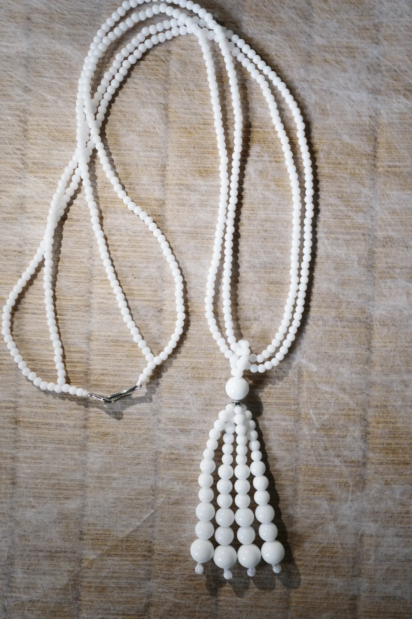 Himo - Shiro Signature Tassel — product photograph