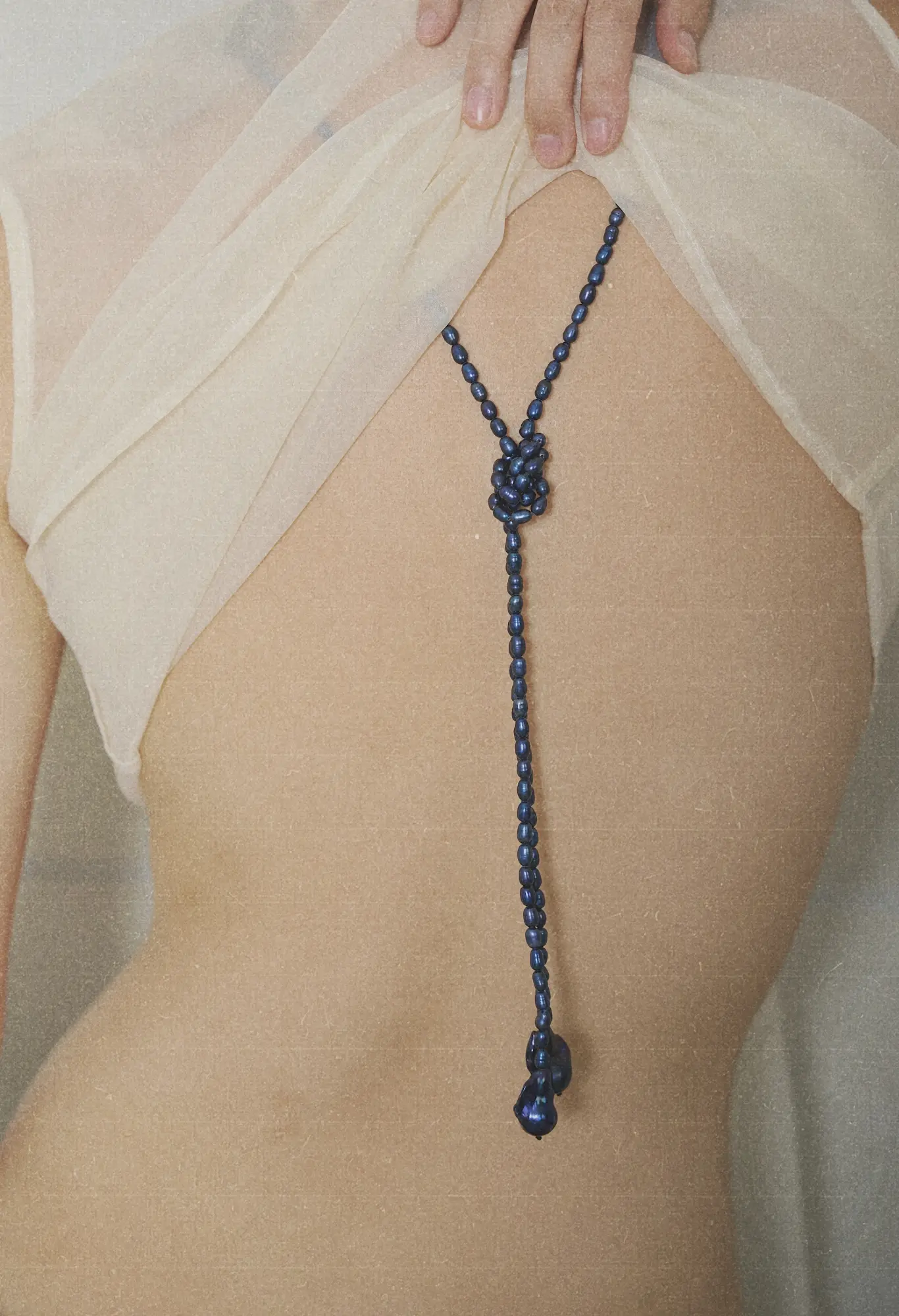 Himo - Kizuna Necklaces — product photograph