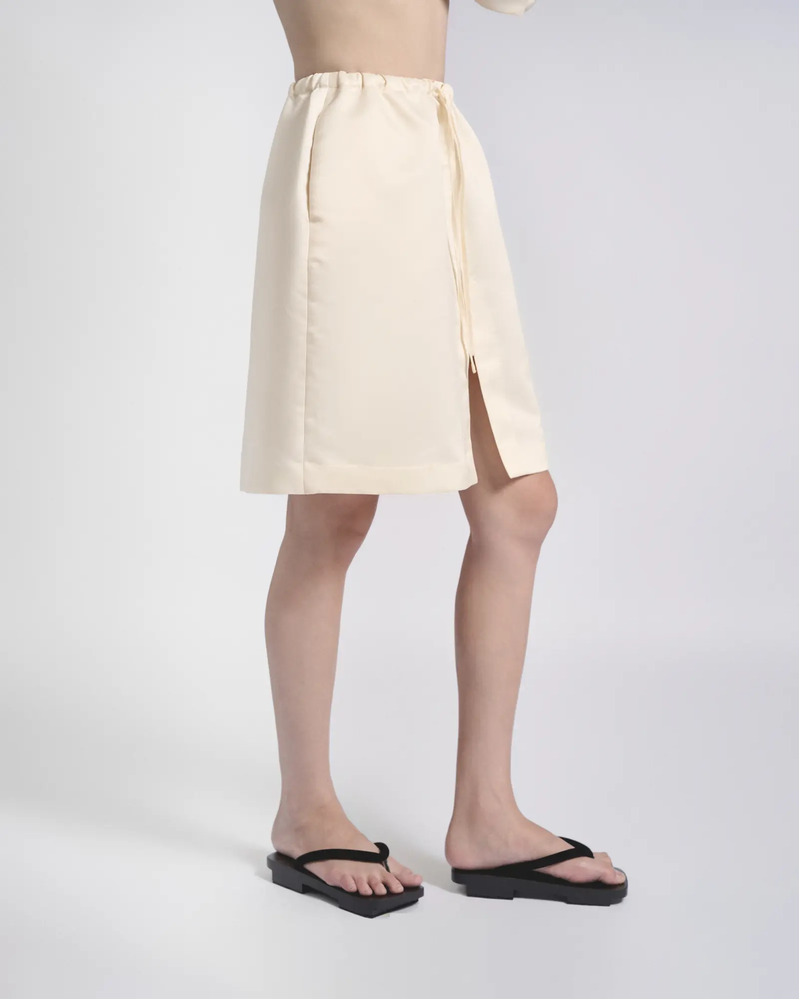 Himo - Signature Skirt Cream Taffeta — alternate view