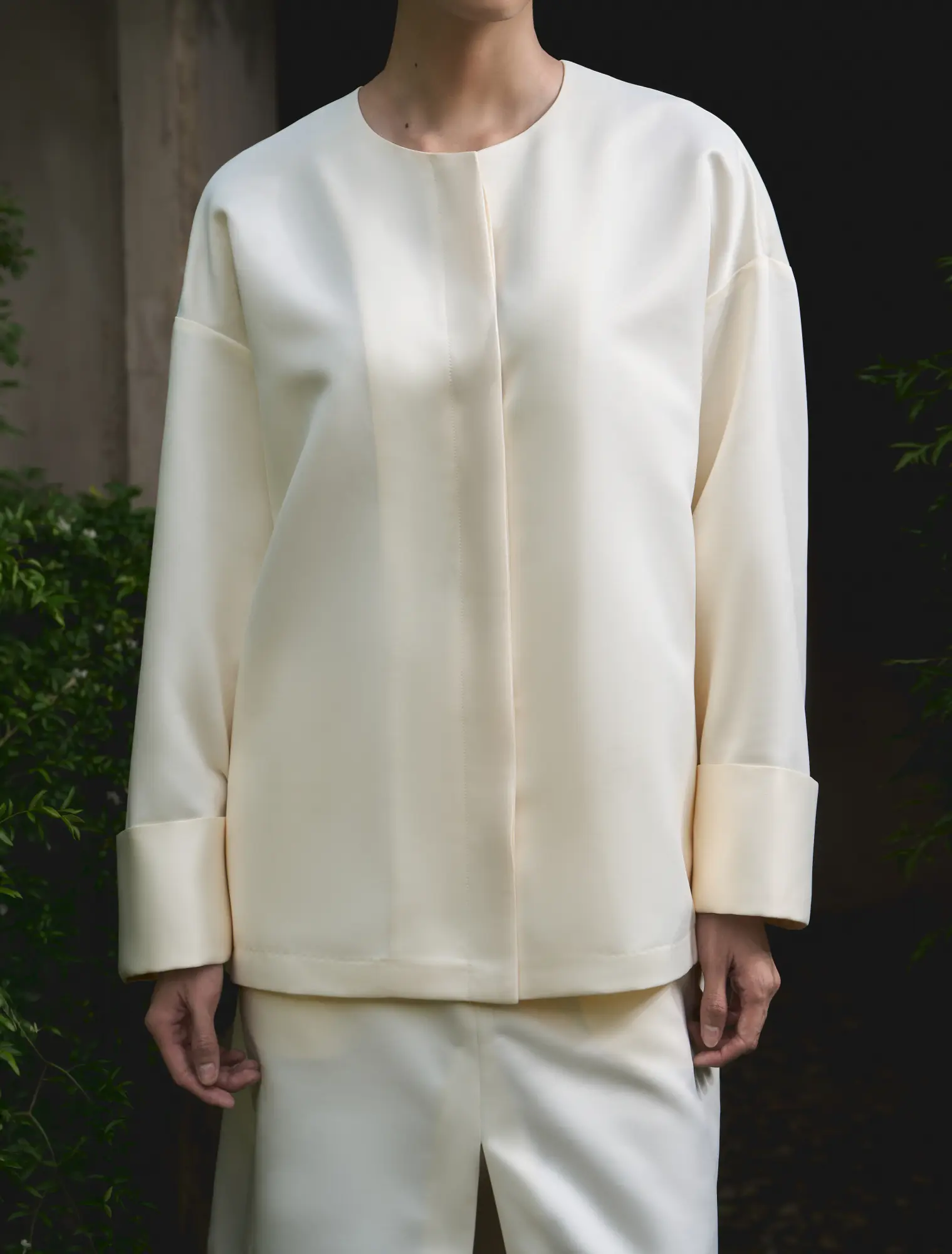 Himo - Signature Shirt Cream Taffeta — product photograph
