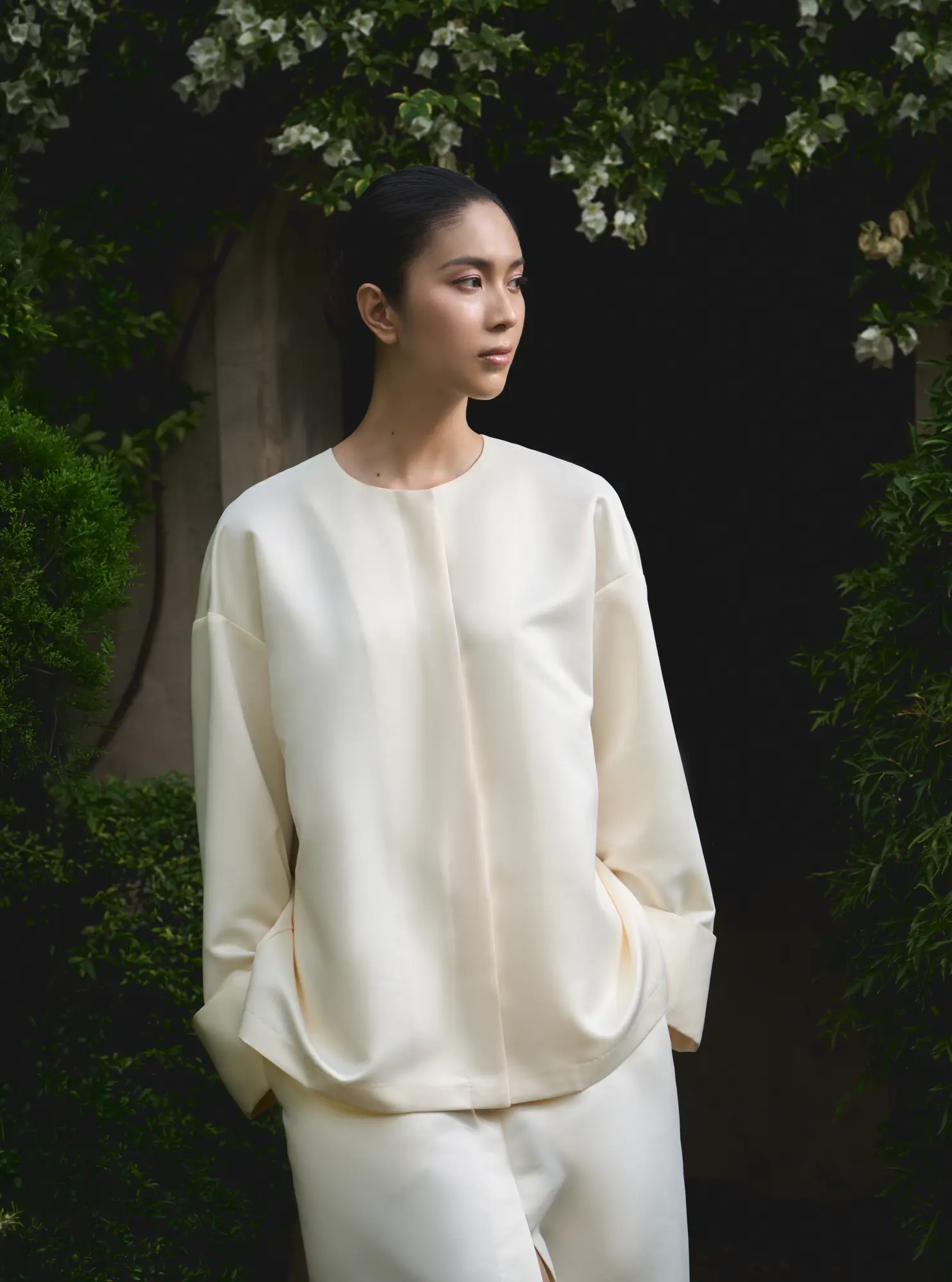 Himo - Signature Shirt Cream Taffeta — alternate view