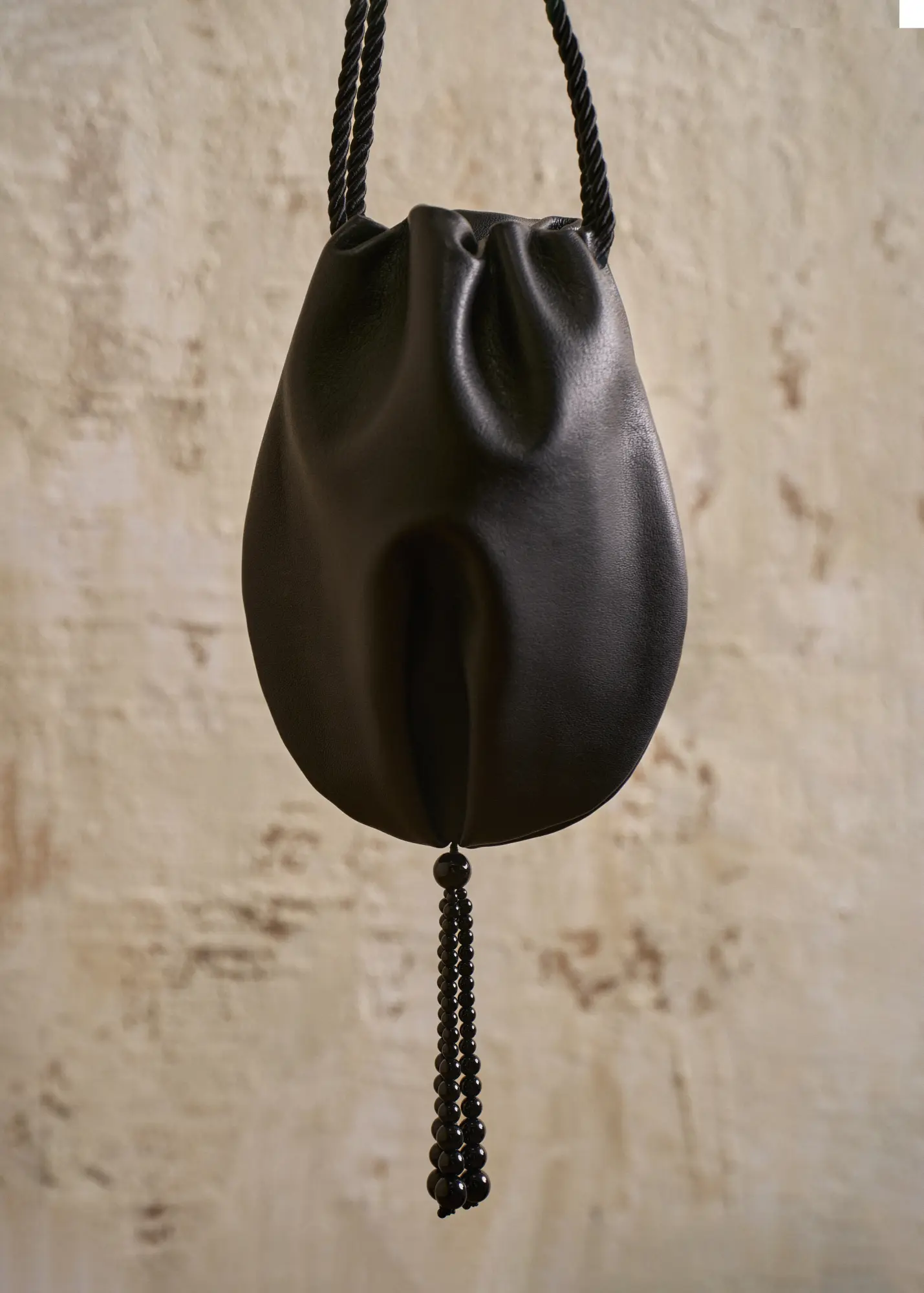 Himo 02 - Signature Jade Stone Details — product photograph